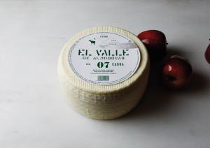 100% GOAT SOFT CHEESE 20 DAYS